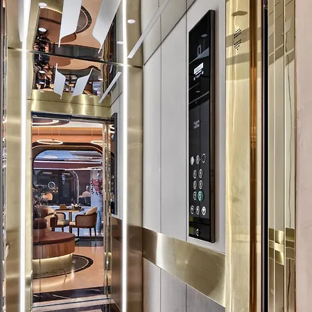 Hotel Erba 3*