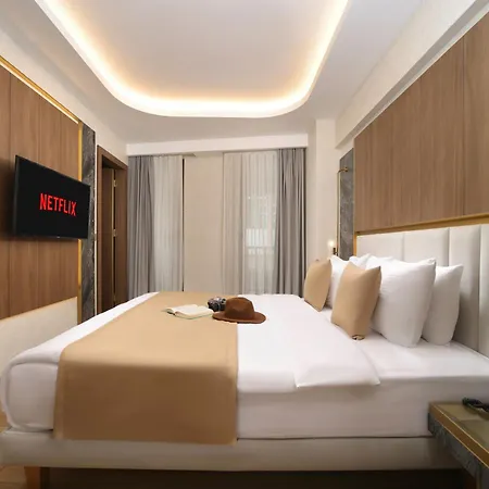 Hotel Erba 3*