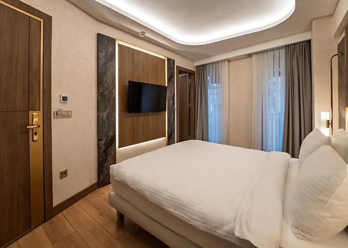 Erba Hotel 3*