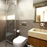 Erba ホテル 3*